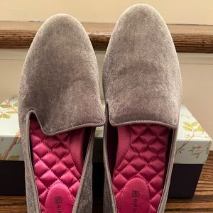 Birdies - BRAND NEW - Size 9 - Gray Velvet Starling Slipper with Rubber Soul